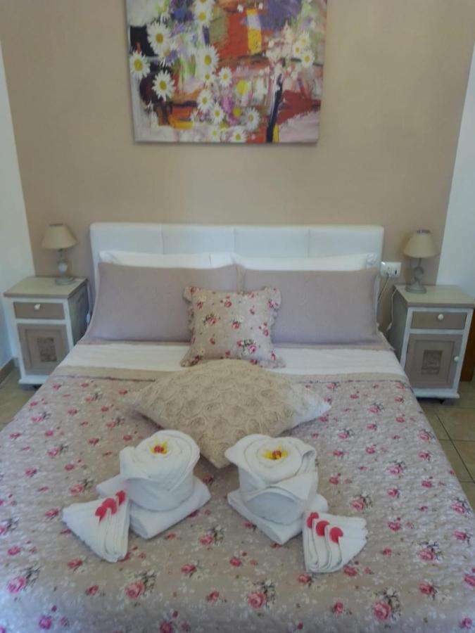 B&B Le Camere Di Livia Sienne Extérieur photo