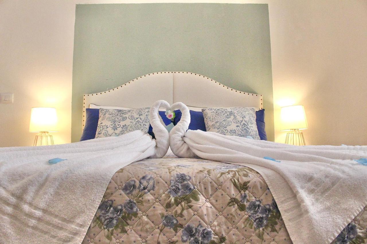 B&B Le Camere Di Livia Sienne Extérieur photo